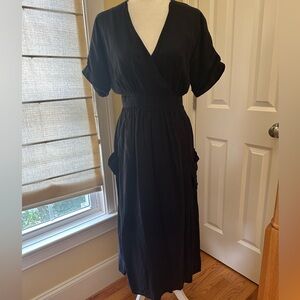 Urban Outfitters Wrap dress Black size S